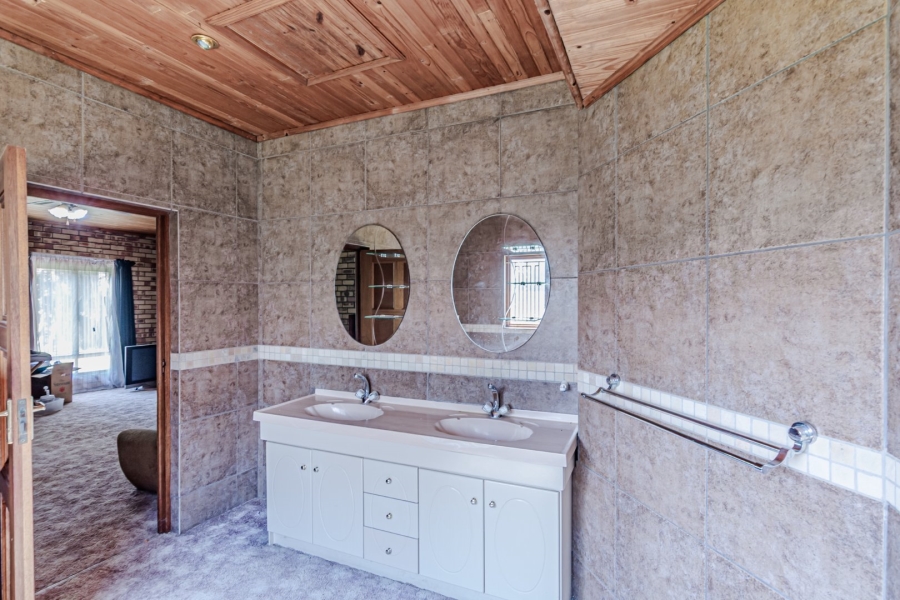 Commercial Property for Sale in Waagfontein North West